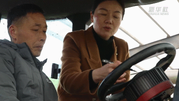 93538ffe373381b84328f7398d35d068.gif