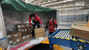 df214692632bb5200227352a35258dd1.gif