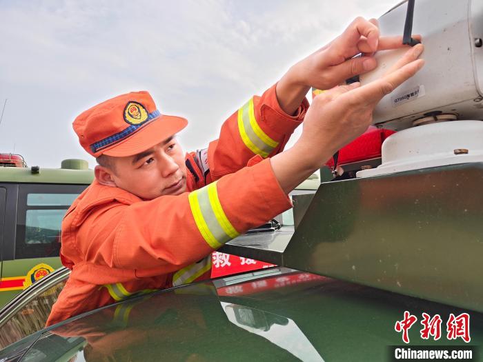 “火焰蓝”里的“老兵”楼应佳：独当一面的“千里眼、顺风耳”