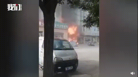49b5d8cf6e5649b6e7df8a8e3ff0b555.gif