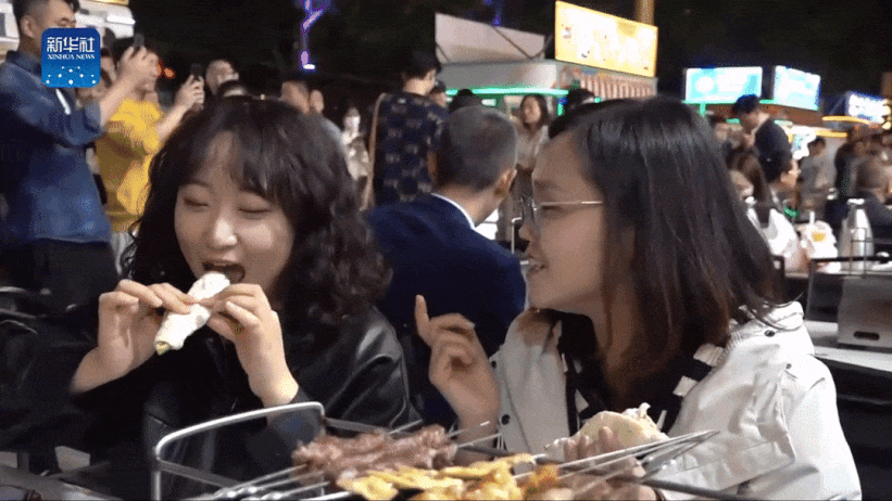 eae0c365b4507fa47ed0673d18f935e3.gif