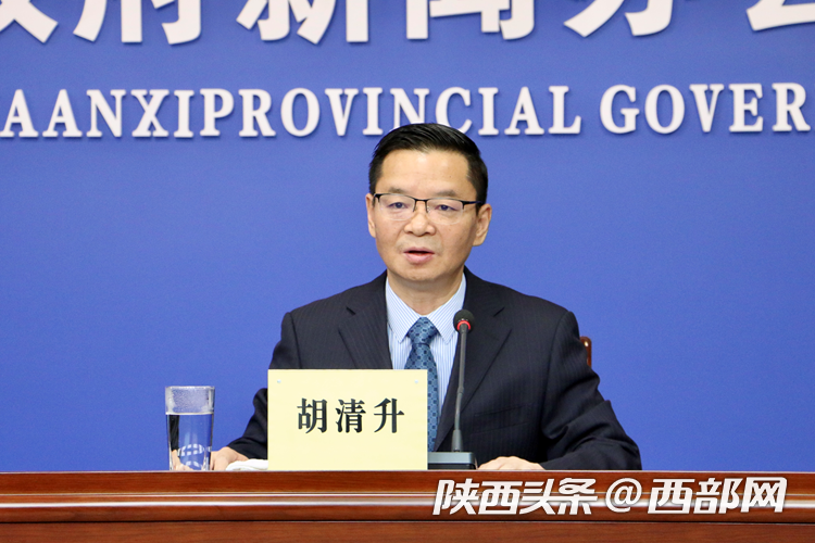 正在上传... 038aa0985957fdc8c02522f11af507c7.png