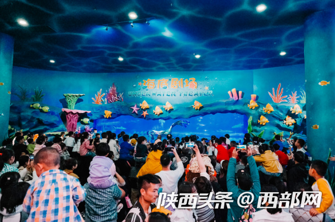 正在上传... b769d95279e5d4e01f26bf5b20edd755.png