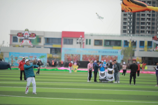 正在上传... 3405bdc59145c36c88f1b5df34174f9e.png