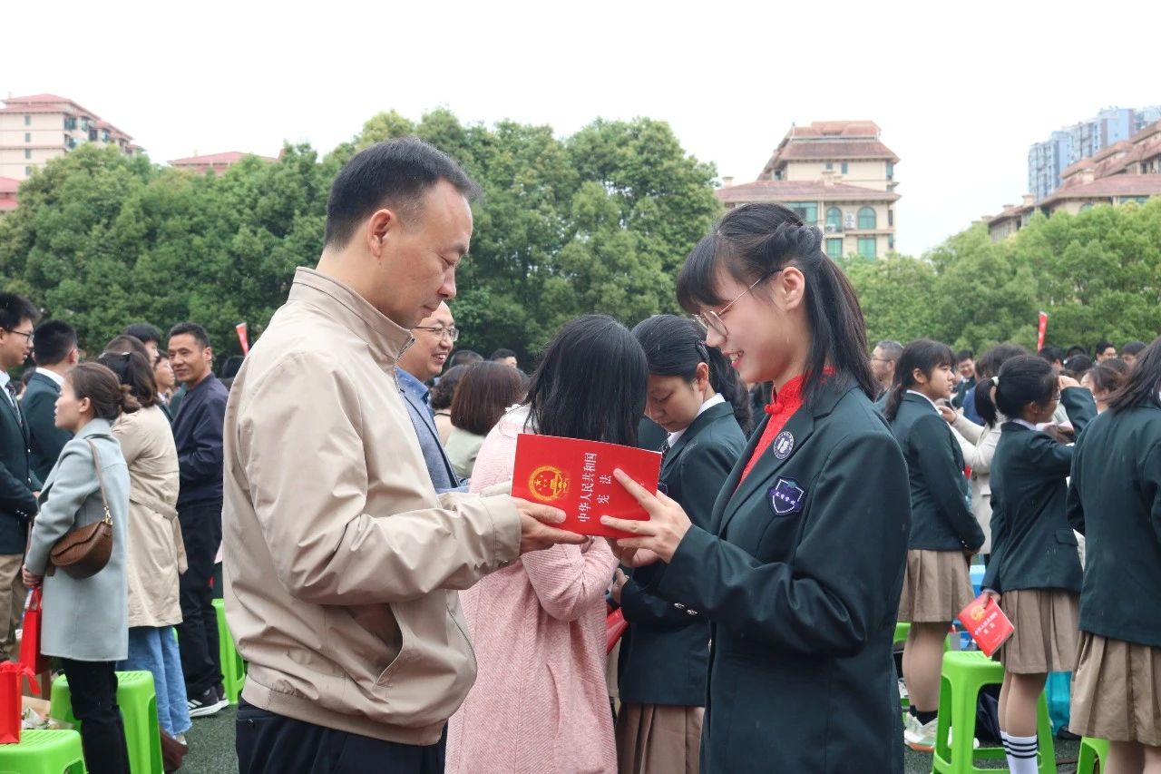 165af5dba985a5e7ce1cd6bce1d34655.jpg