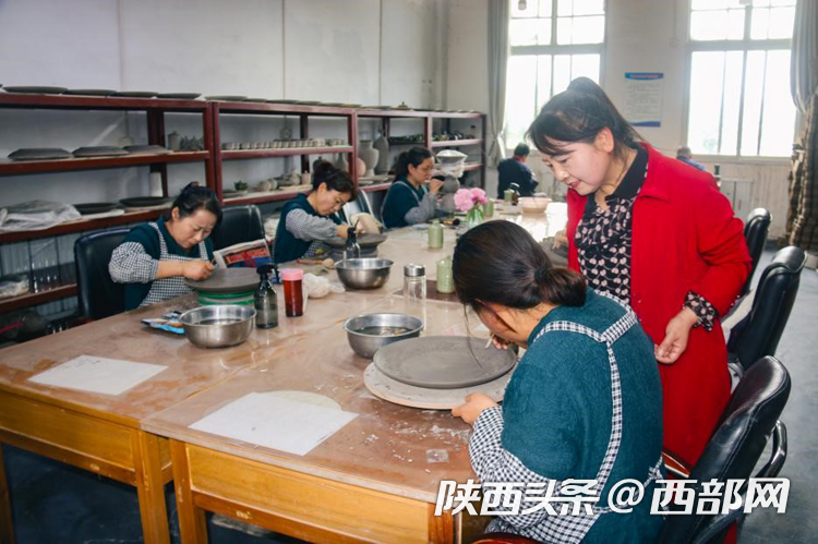 正在上传... 03666b077b6bf5b6a83ef727fc26e0e2.png