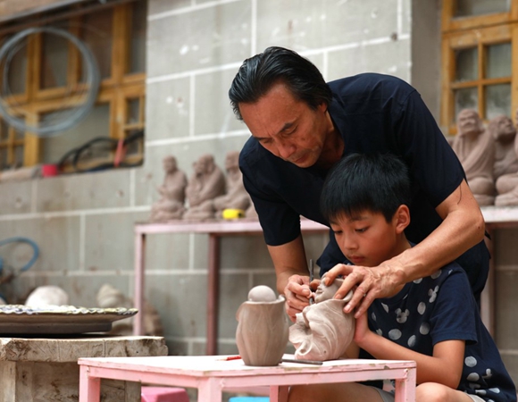 ，“大足雕客” 成功创建重庆市（省级）劳务品牌，大足石雕工匠遍布全国各地。匠遍布全国各地。大足区委宣传部供图 华龙网发