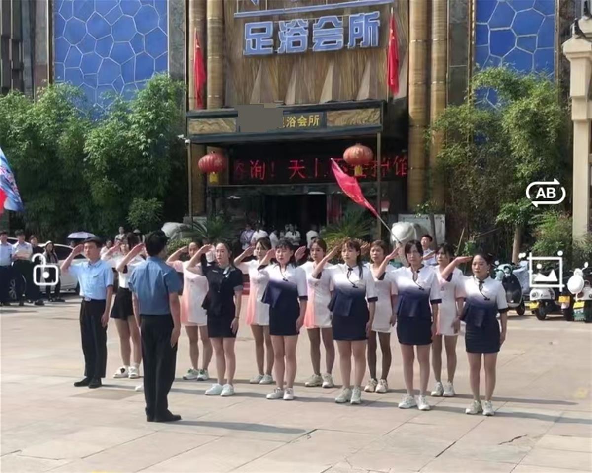 3030d5cf287632e66adecb1b0f28298f.jpeg