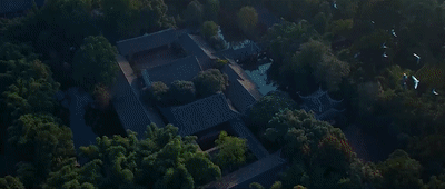 e5d85bb8122ff94b5fbb3537b8c89300.gif
