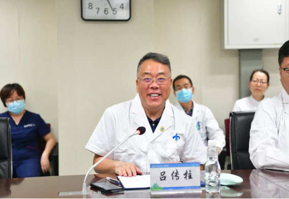 正在上传... 8669c5f5344a67315d45f7b7109550cb.png