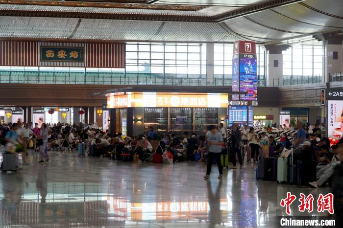 2023年铁路暑运国铁西安局预计发送旅客2590万人次