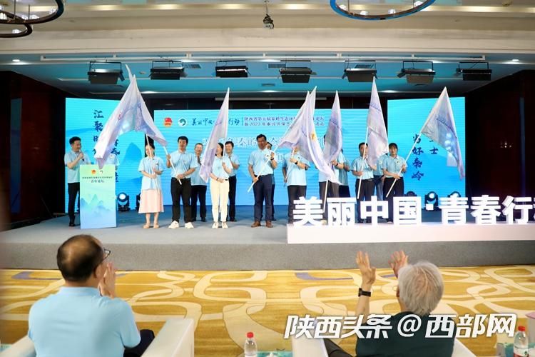 正在上传... 3796654ab90039ef6e3e11a34aadcdfc.jpeg