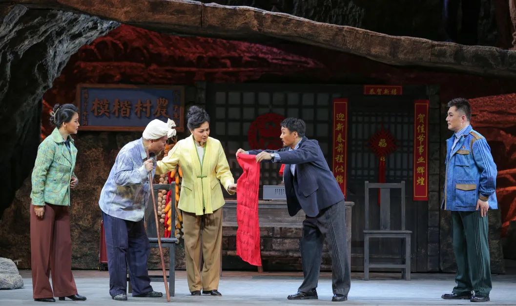 榆林联合出品大剧《楷模村》《生命的绿洲》即将在京上演
