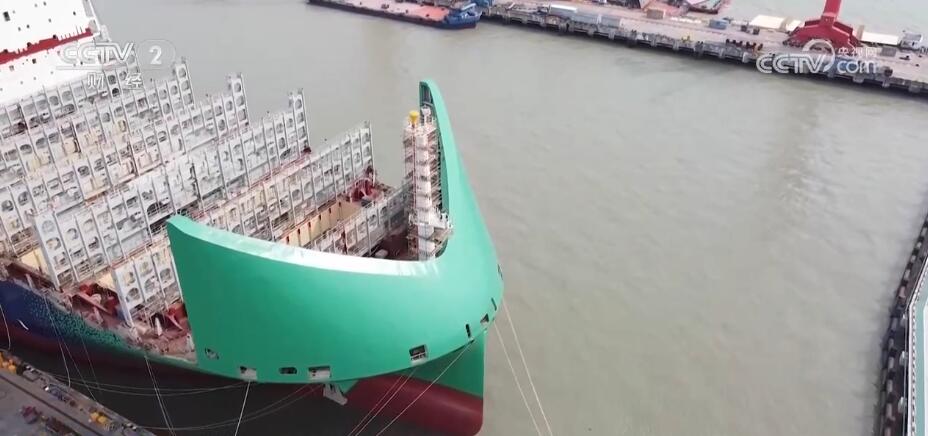 聚焦绿色低碳高质量发展 打造船舶建造“中国名片”