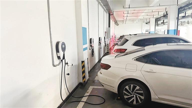 西咸新区：新投用134台新能源汽车充电桩