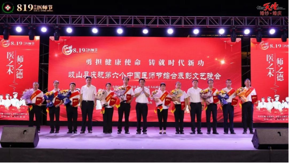 正在上传... b57356278b92183fa98f6f49f37137fc.png