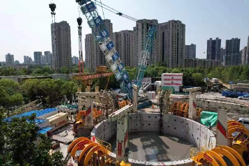 上海首个垂直掘进地下车库计划年内试运行，将推介新技术扩大试点