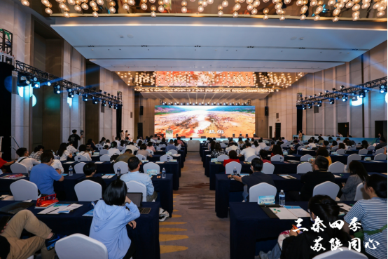 正在上传... 46865c0e7ec6e833816e48c5b2bba380.png