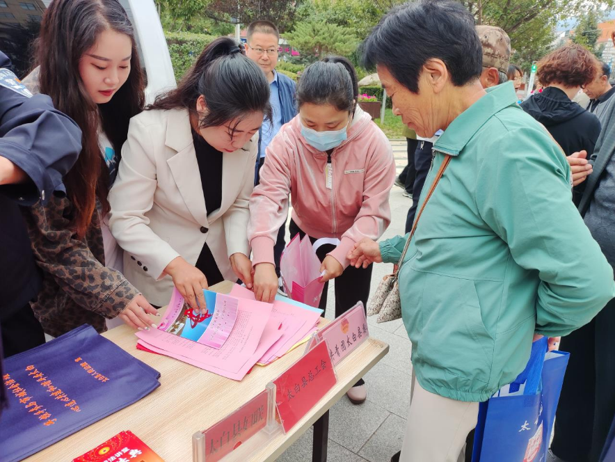 正在上传... 0fea7d44e0b2d5c13313f2a0042c73e8.png