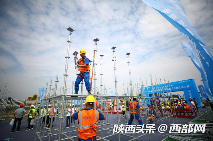 正在上传... 7d4c3b361ecee9a8181ae041ef9c6682.png