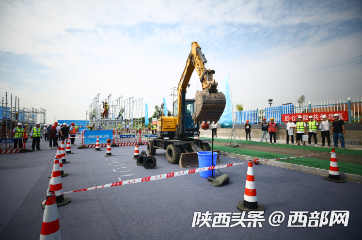 正在上传... fec03fc2e8d0beaf98d8fdce1c9fbb02.png