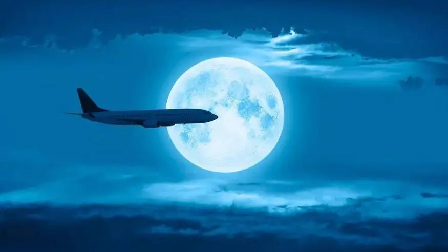 多家航司推出中秋赏月航班，什么时段和座位最好？