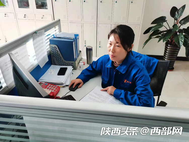 a1b753620fd1260c0e9d7ccc84c03473.png