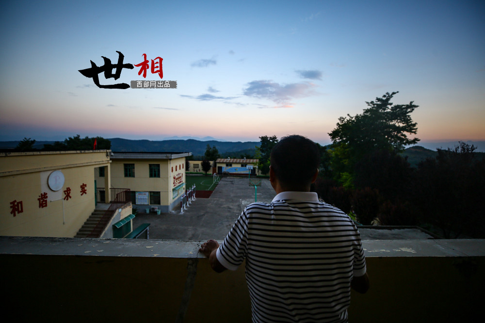 ad366025a3d311260b23211a155db3d8.jpg