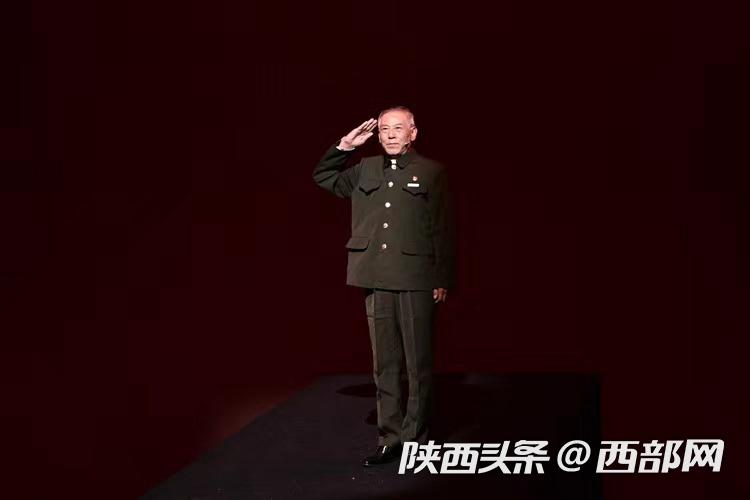 fe81414f44e7587cce756e2e178a96c2.jpg