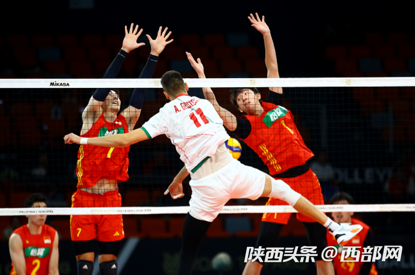 正在上传... 76522ab774a93d5d5faee9571992b90b.png