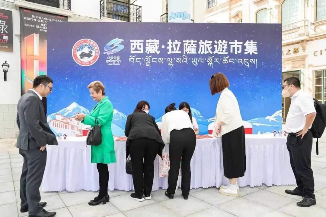 80d8928acb1849eccc9b6805d515f42f.jpeg