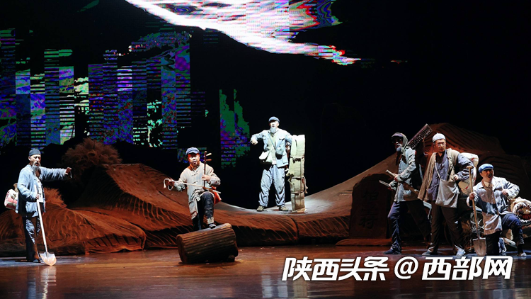 正在上传... 9083a990175a63c60501d6e712906643.png