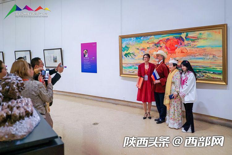 “今日丝绸之路国际美术邀请展”开幕 600余件美术作品共绘丝路画卷 - 西部网(陕西新闻网)