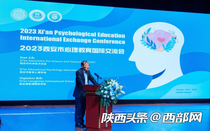 正在上传... 9f8035b29cf5d8f824ddcf79c8efca77.png