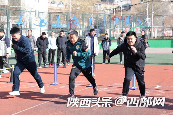 正在上传... 83edac22140b02fdbc06e3c01cdd37bf.png