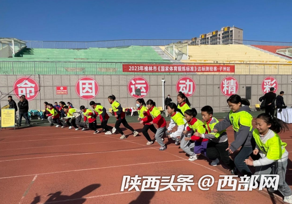 正在上传... b91b674eee89b673d9f28de631b6a326.png