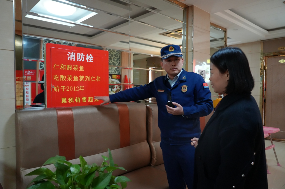 正在上传... ba0e12adb3880646282cb908d67aae7b.png