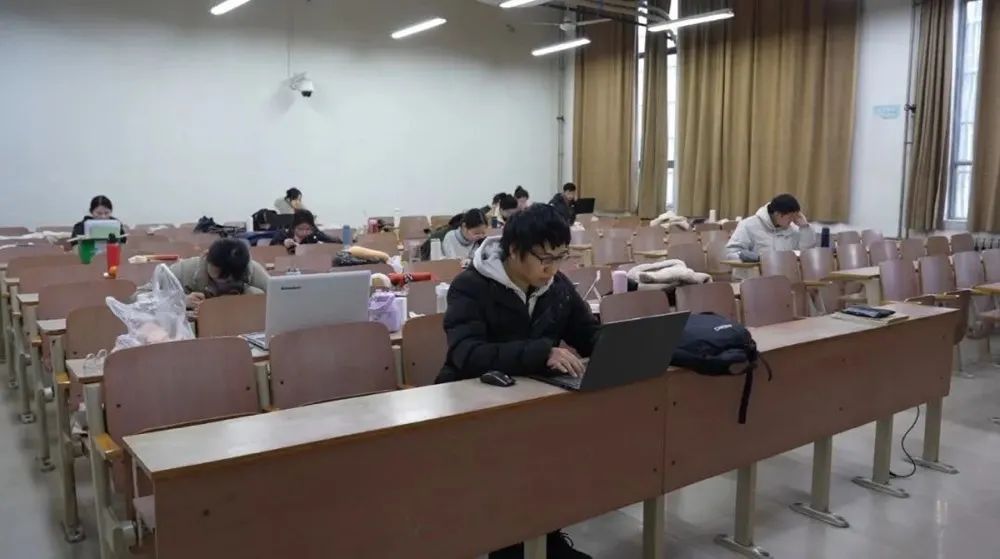 ab886d214e676d7f9e663af090733ec0.jpeg