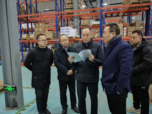 正在上传... 3231c9b999c20d3dc58de300819dd280.png