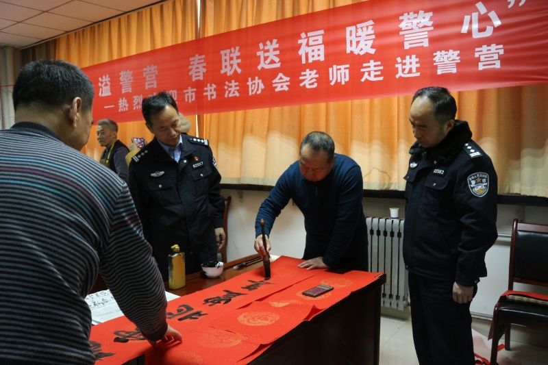 正在上传... 5e40ca79997726b654df7dd3933c9619.jpeg