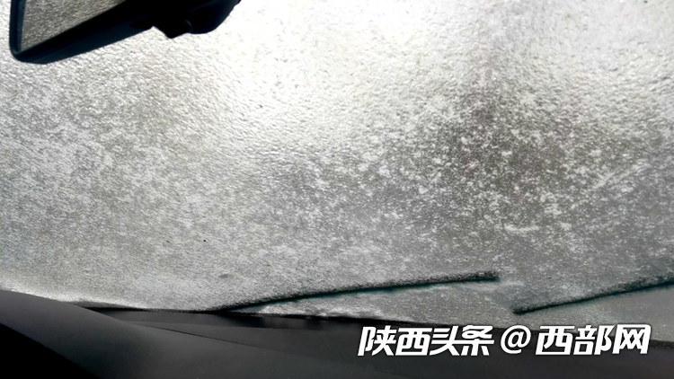知否丨冻雨还将继续！车冻成了冰壳子怎么“解冻”？