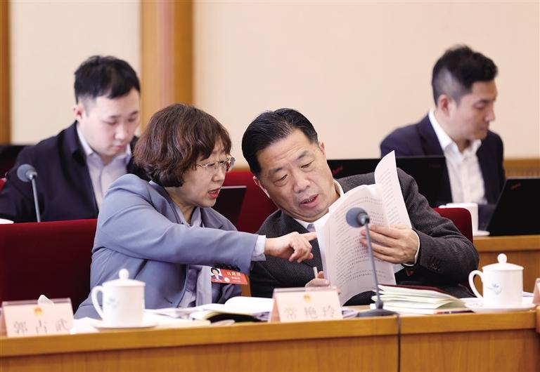 正在上传... 0fd48ffa7281294a434e99eb21d5e07c.png