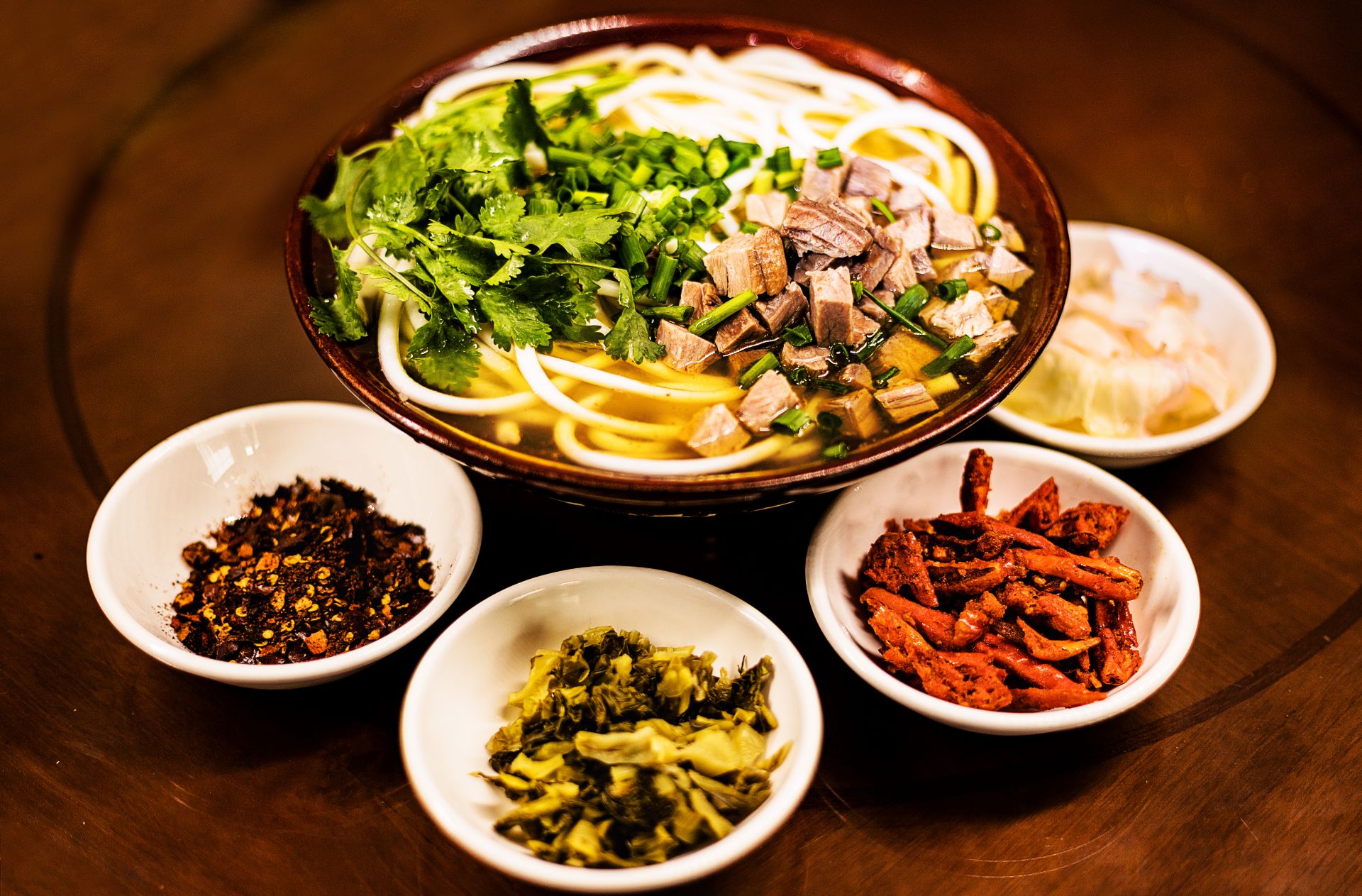 吃穿不愁：黔西牛肉粉不但美味，更带着大家过上了好日子。燕江涛 摄.jpg