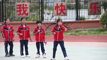 7f3bacd6419c9496d6ba21cdeee472b1.gif