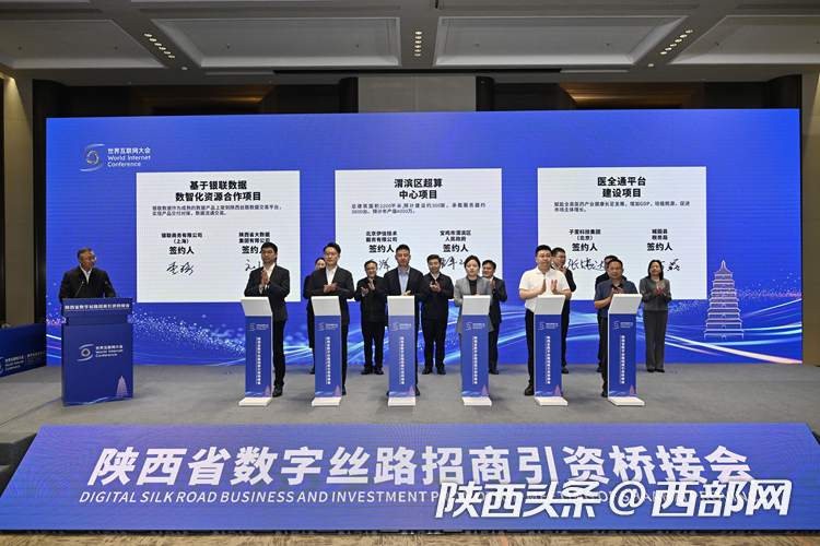 正在上传... ff5f96a6ff0c39f7a3a99a63a659c2a0.png