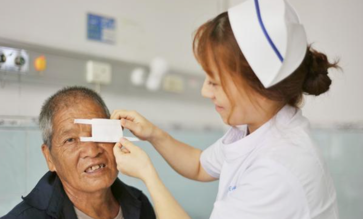 陕西省“复明一号”流动眼科手术车已完成白内障复明帮困手术近6.8万例