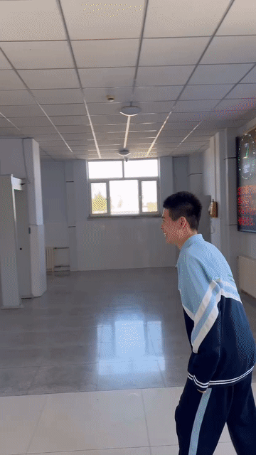 c8eeba83feac04121026c22934208da6.gif