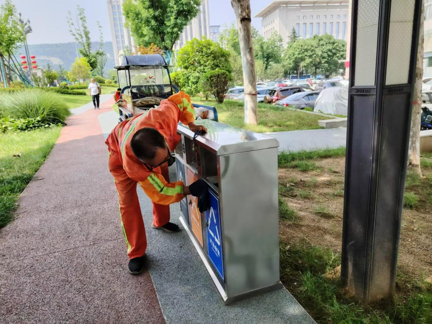 正在上传... d0b90be4081e4216ccd131ccb252ea2c.png