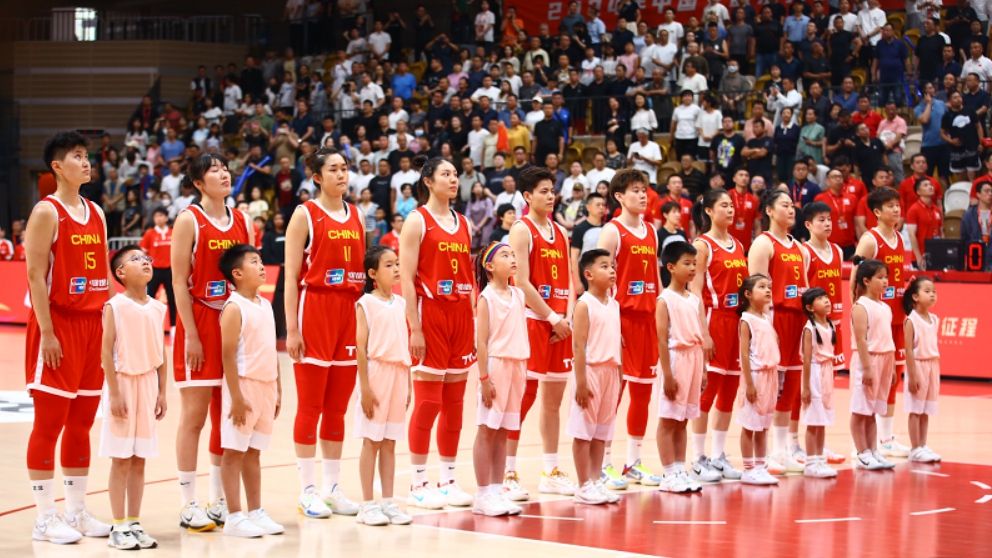 组图丨中日女篮热身赛西安开打 中国女篮58比61不敌日本女篮