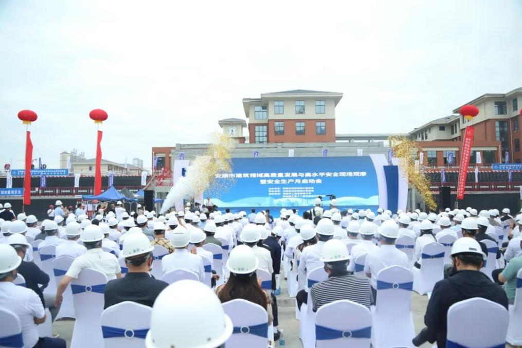 正在上传... d7bd34a6ac096e22ebfce9f8ddf3ed26.png